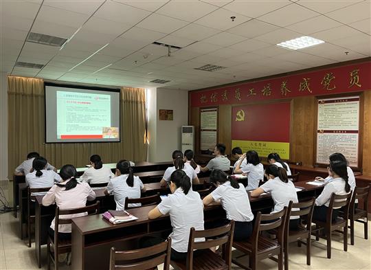 乐竞平台-乐竞（中国）
组织参加疫情常态化下建筑企业经营管理风险管控培训